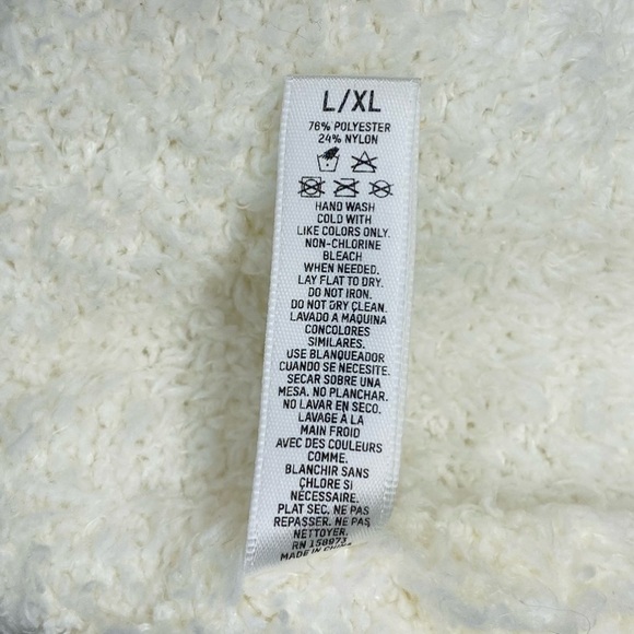 SKIMS Cozy Knit Boucle Tank Top - Picture 7 of 8